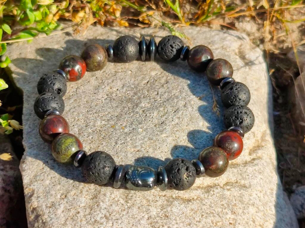Men&#39;s Buddha bracelet in many different color combinations